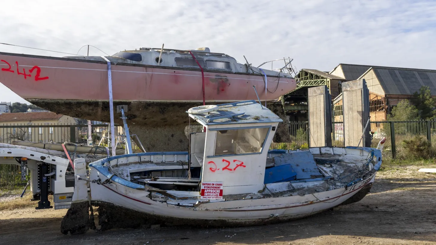 relevage épave dans le Lazaret