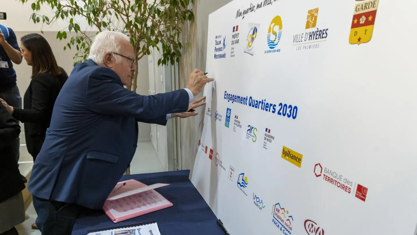 signature contrat de ville toulon