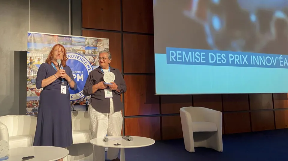 Jeune pouce engagée : V20 MARINE 