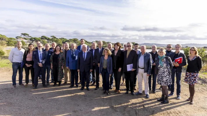 Les partenaires de l'opération Grand Site réunis au Salins des Pesquiers