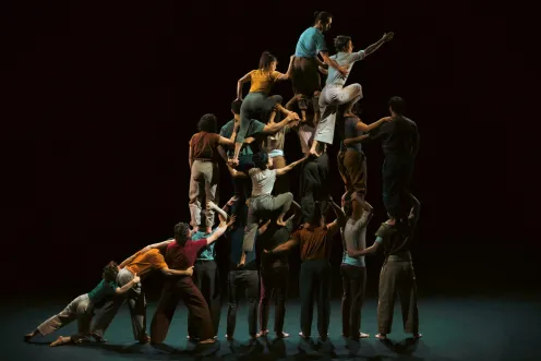 Spectacle-Cirque "Le Pas du Monde"_Toulon