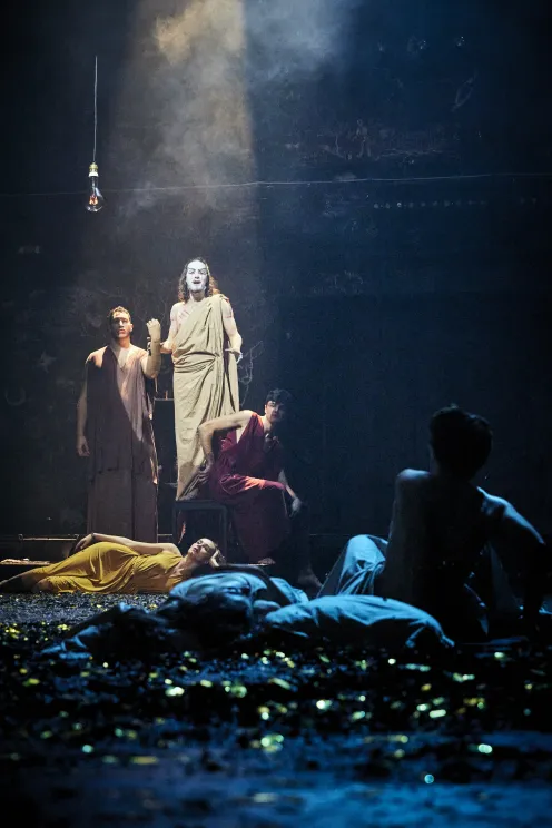 Théâtre - Portrait de famille une histoire des Atrides_Toulon