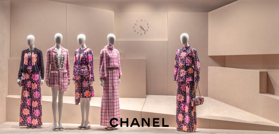 Chanel convoque l esprit de la villa Noailles aux Galeries Lafayette Haussmann Metropole Toulon Provence Mediterranee