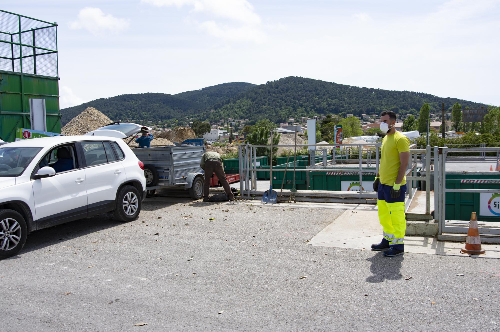 Collecte des déchets et ouverture des pôles de valorisation durant les  fêtes de fin d'année | Métropole Toulon Provence Méditerranée