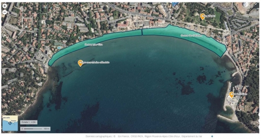 Les deux zones distinctes de la plage Mar-Vivo Les Sablettes