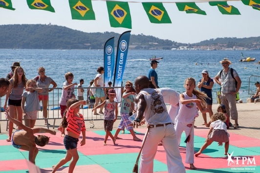 Animation gratuite capoeira sur les plages du Mourillon