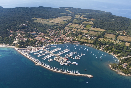 Ile de Porquerolles - port - Hyères 