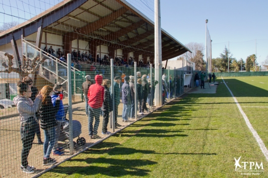 Le public venu nombreux assister à l'entraînement