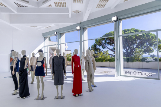 Exposition Courrèges de Nicolas De Felice - Villa Noailles