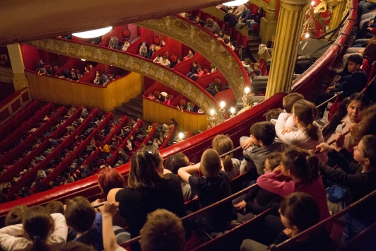 Actions de sensibilisation de l'Opéra de Toulon auprès de plus de 2500 élèves en mars 2017