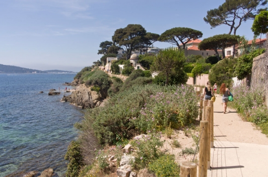 Sentier littoral à Toulon