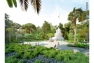 Le monument aux morts au sud du jardin sera conservé et mis en valeur grâce à un nouvel éclairage © Golem Images